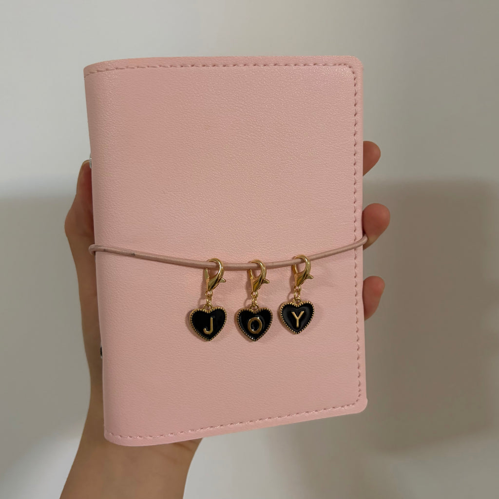 Personalized Black Heart Initial Charm - Gold Edge