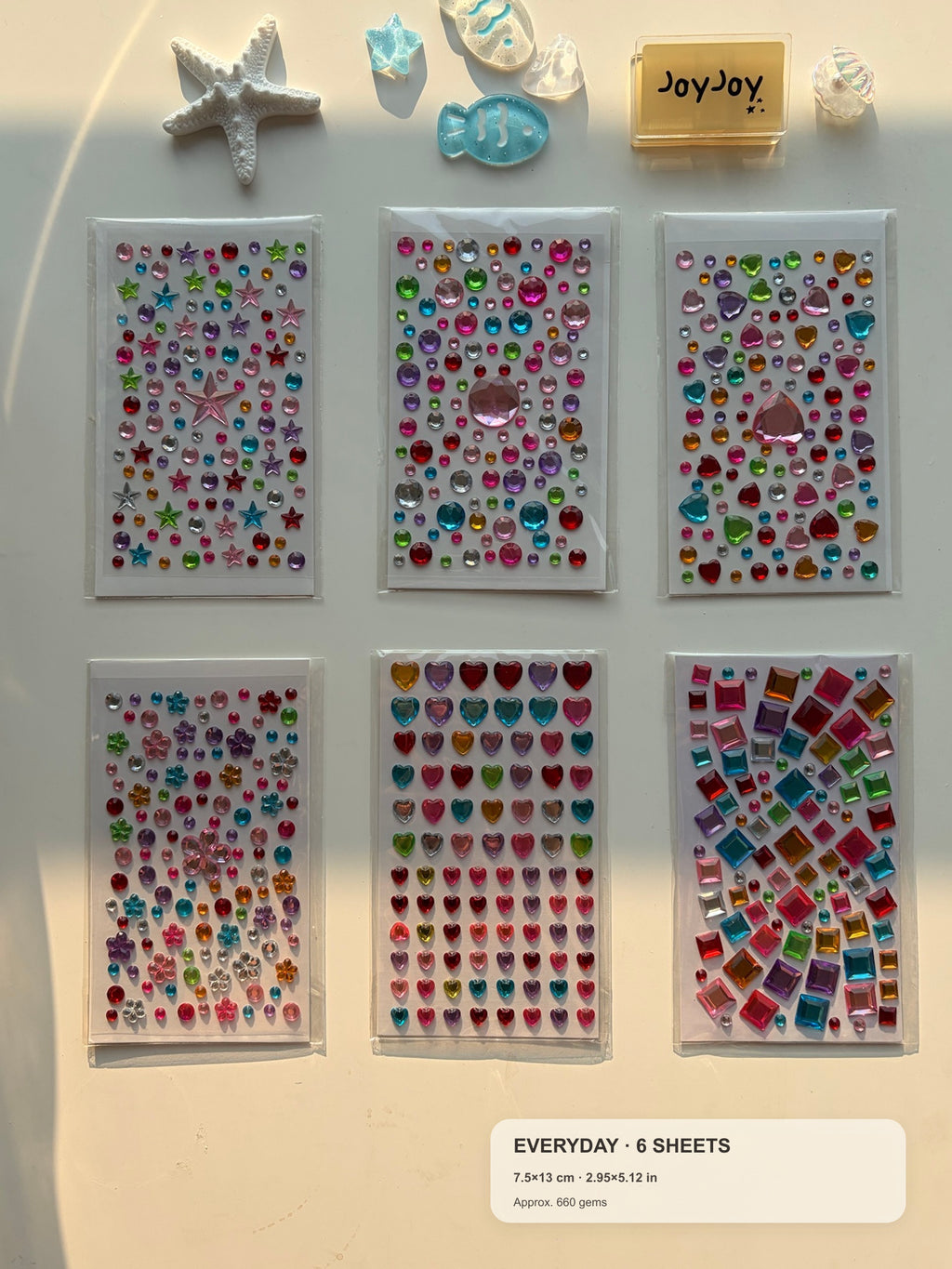 Centered-crop Everyday Variety gem sticker pack with compact size guide: 6 sheets at 7.5 × 13 cm each, approximately 660 gems