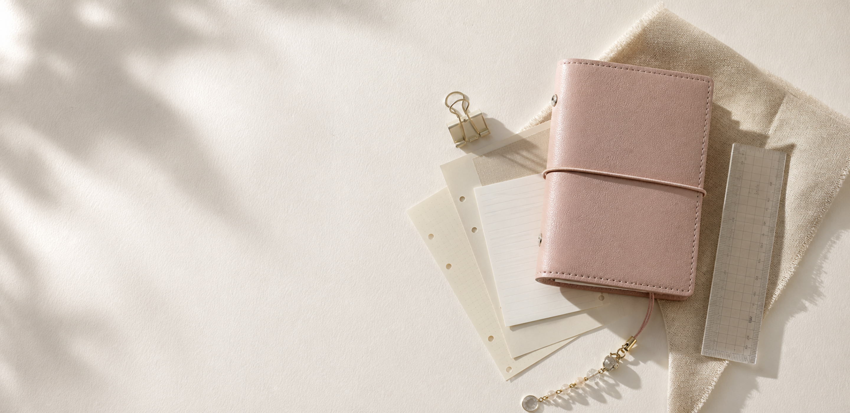 JoyJoy soft stationery color block homepage banner